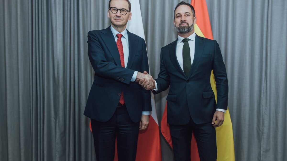 (VÍDEO) Abascal recibe a Mateusz Morawiecki y a Víktor Orbán en la “Cumbre de Madrid” para discutir el futuro de Europa
