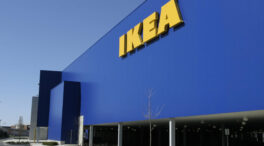 Ikea decide abonar sólo el salario mínimo a sus empleados no vacunados que tengan que aislarse por covid en Reino Unido