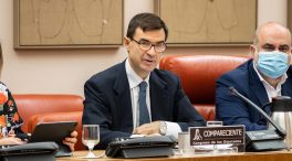El cese del secretario de Estado para la UE enfrenta a la Asociación de Diplomáticos y a UGT