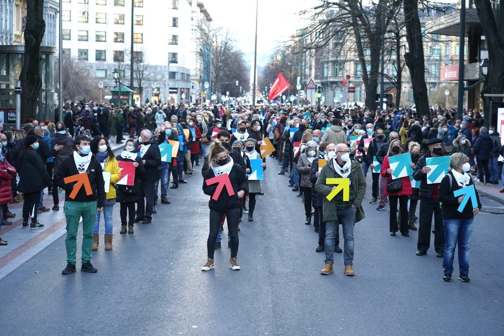 Unas 200 manifestaciones piden en Navarra y País Vasco el fin de la «política de excepción» para los presos de ETA