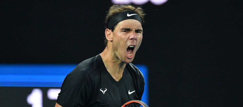 Nadal alza su primer título de 2022 en Melbourne