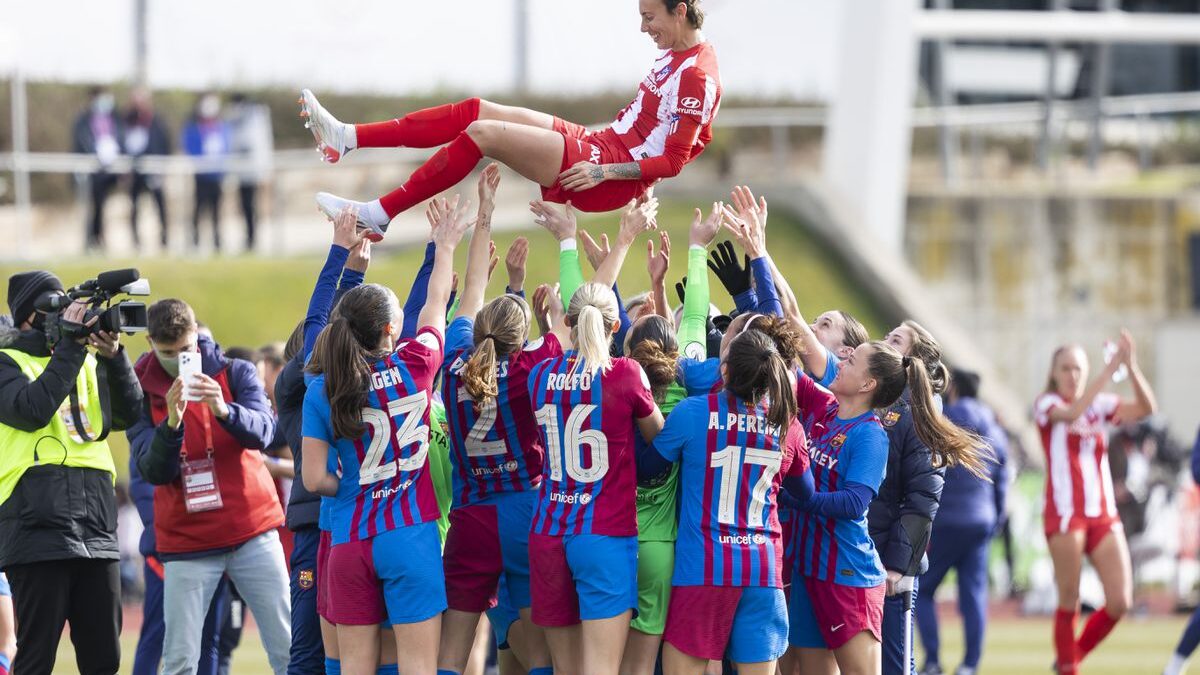 (VÍDEO) El emotivo gesto a Virginia Torrecilla por parte de sus rivales tras superar un cáncer