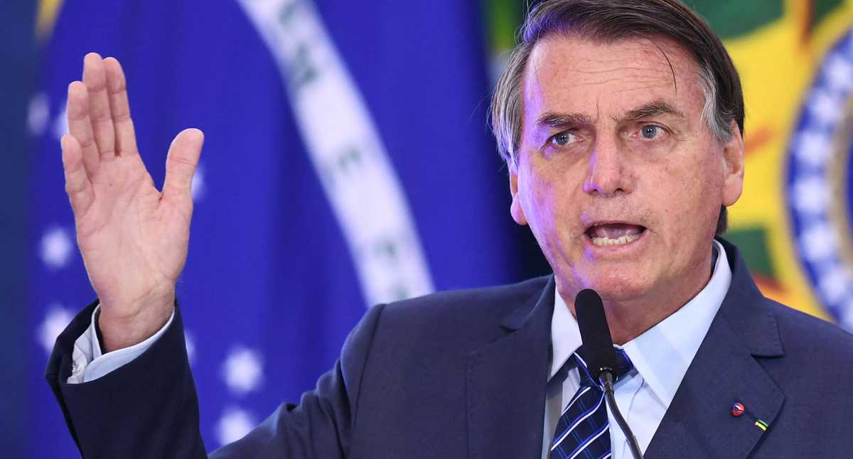 Bolsonaro advierte de que la posible victoria de Lula da Silva sería «reconducir al criminal al lugar del crimen»