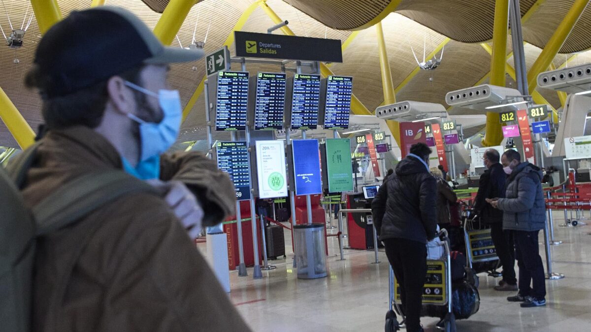Los usuarios de avión se triplicaron en noviembre y los del AVE se multiplicaron por más de cuatro
