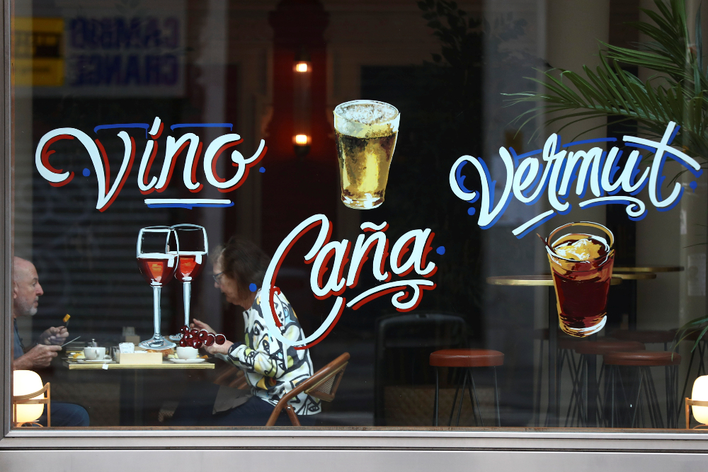 El riesgo nutricional del aperitivo: un despliegue de alcohol, grasas y sal