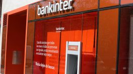 Bankinter gana 1.333,1 millones en 2021, incluyendo la plusvalía por la operación de Línea Directa