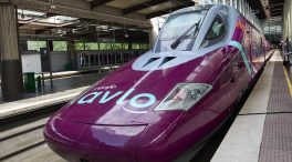 Renfe pone a la venta este jueves billetes para viajar de Madrid a Valencia por siete euros