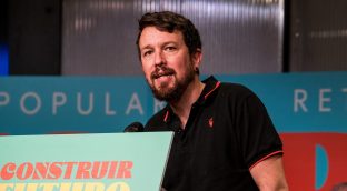 Iglesias aprovecha el 'caso Garzón' para poner contra las cuerdas a Yolanda Díaz