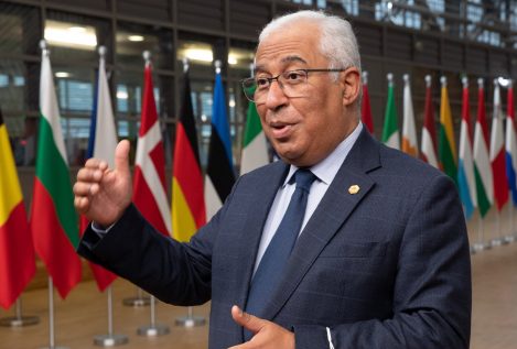 Queda Portugal, menos mal
