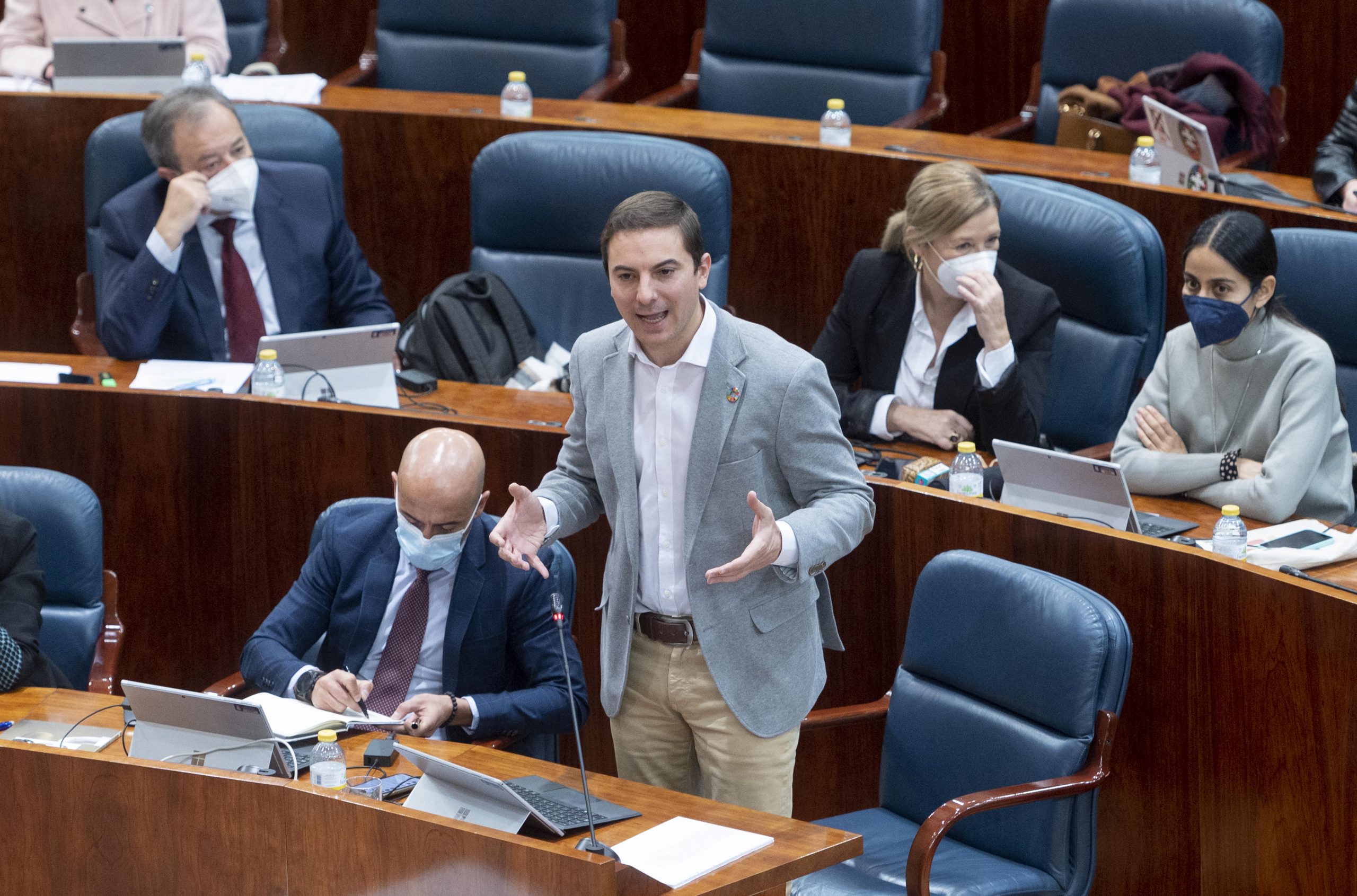 El PSOE de Madrid reprocha al independentismo que ordene centralizar fiscalmente