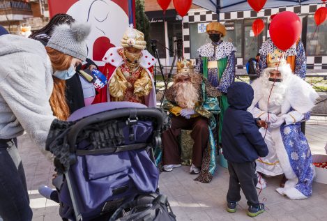 La Fundación Madrina entrega menús solidarios y juguetes por los Reyes Magos