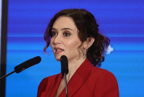 Ayuso defiende que los abusos a menores tuteladas se dieron fuera de los centros de la Comunidad de Madrid