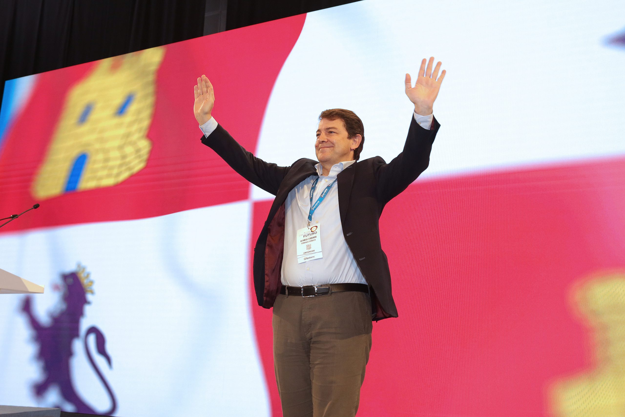 La Junta Electoral estima parcialmente dos denuncias por el uso de medios de CyL