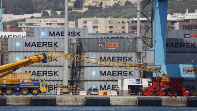 El déficit comercial se desbocó un 68,7% hasta noviembre por la energía