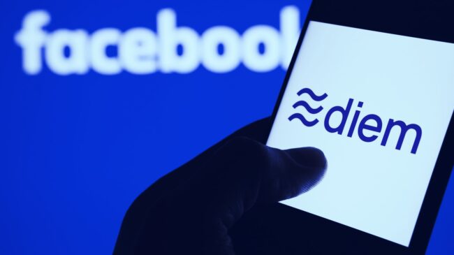 Facebook fracasa en el mundo de las criptomonedas y se ve obligado a vender la suya por la oposición de las autoridades
