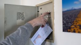 El precio de la luz baja este miércoles un 7,6%, hasta los 206,07 euros el MWh
