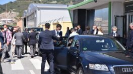 Piden cuatro años de cárcel para el hombre que golpeó el coche de Pedro Sánchez en su visita a Ceuta