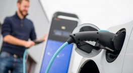 España cuenta con 225.000 coches 'eléctricos': el 4% de lo que desea el Gobierno para 2030