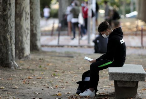 Cáritas cifra en 2,7 millones los jóvenes en exclusión social en España por la pandemia
