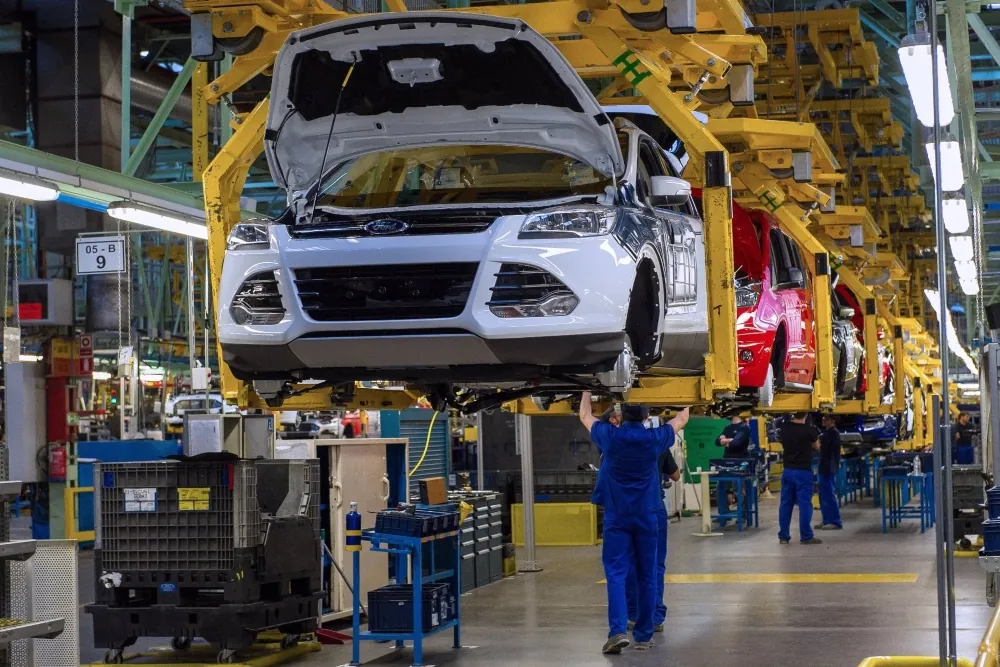 Ford Almussafes teme otro caso Nissan: pierde 178.000 coches y 1.000 empleados
