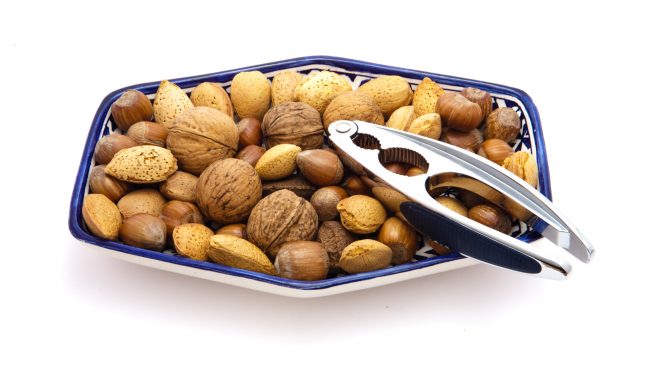 Para picar entre horas: los diez snacks más sanos y 'light' del supermercado