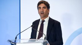 Ciudadanos y PP llevan a la Comisión Europea el veto del Gobierno a 'THE OBJECTIVE' y otros medios críticos
