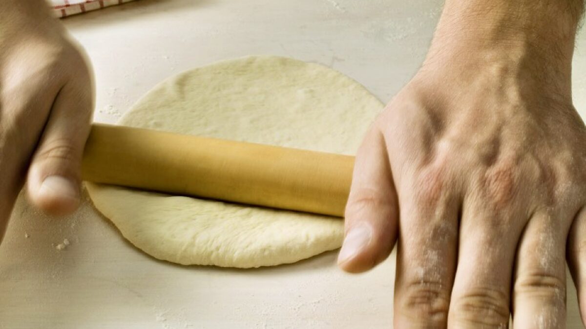 Masa de pizza casera: ingredientes, receta y consejos