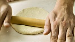 Masa de pizza casera: ingredientes, receta y consejos