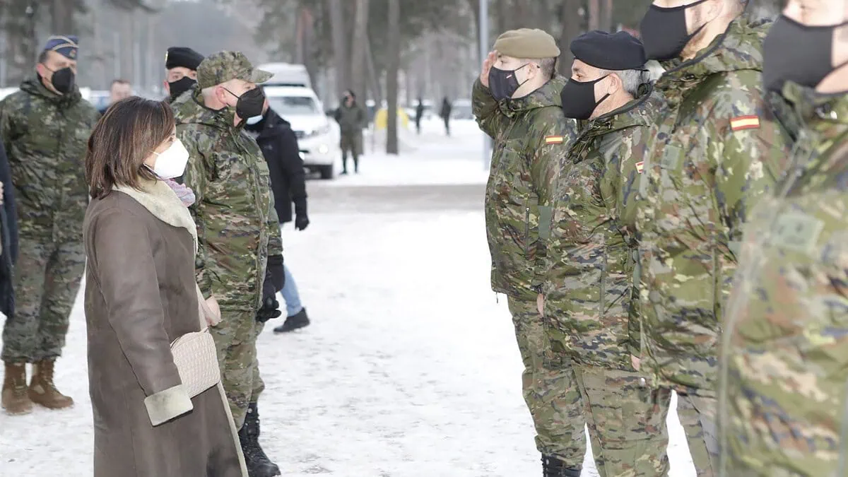 Asfaspro denuncia la «explotación laboral» de los militares y dice que Robles «saca pecho» a costa de su sacrificio