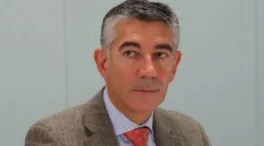 Vicente Soriano, exasesor de la OMS, señala que "el fin de la pandemia podría darse en Semana Santa"