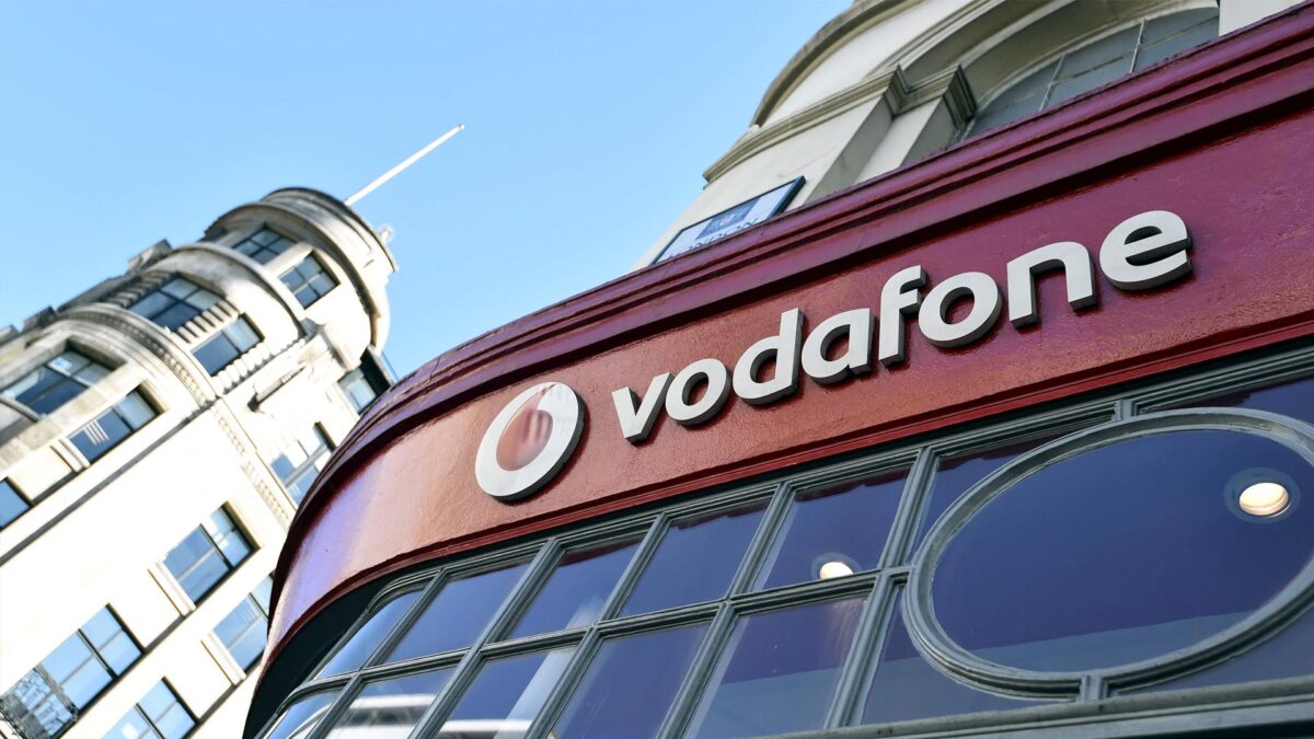 Vodafone negocia con Hutchison una fusión de sus filiales en Reino Unido