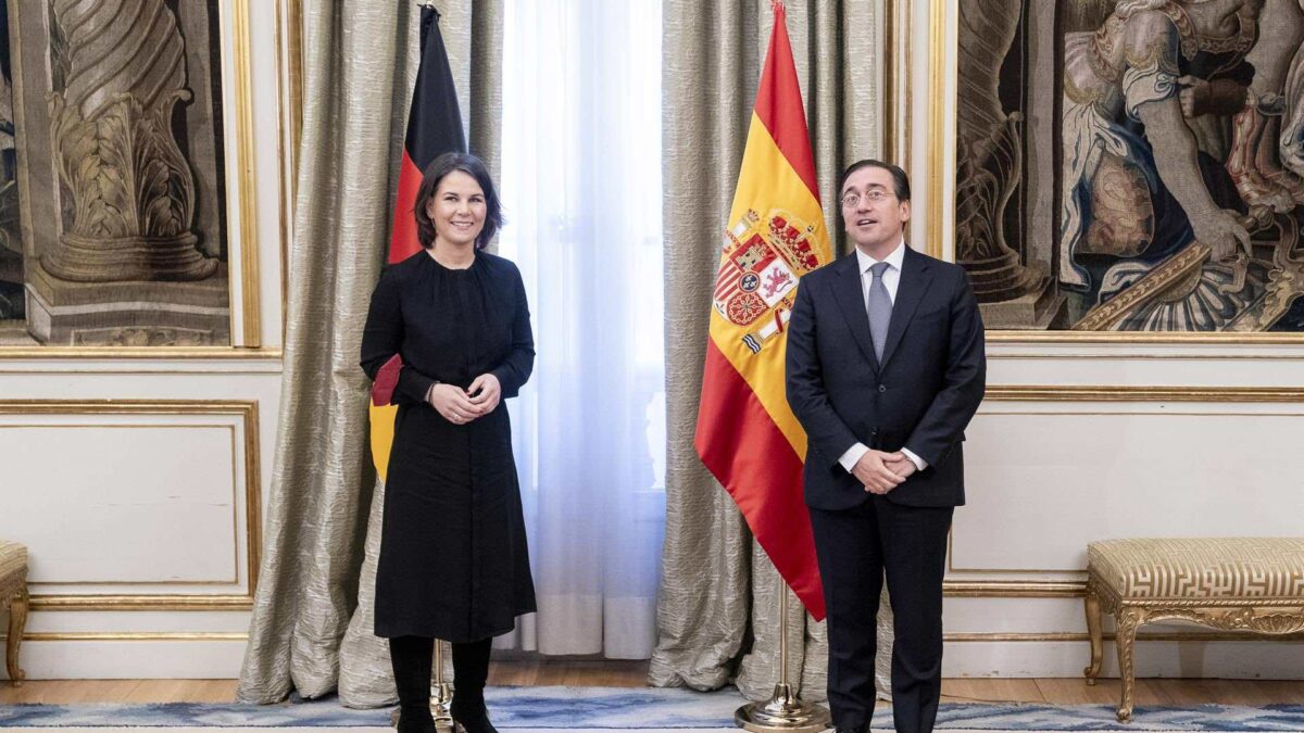 España y Alemania reciben con cautela la posible retirada de tropas rusas junto a Ucrania