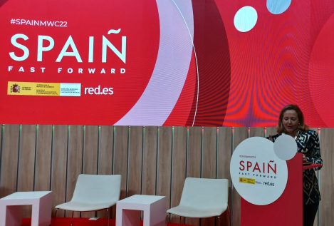 Calviño desoye a Iberia: «La prioridad del Gobierno es que Air Europa sea rentable para devolver el rescate»
