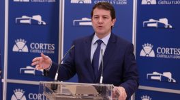El PP anuncia un pacto de legislatura con Vox para gobernar en Castilla y León
