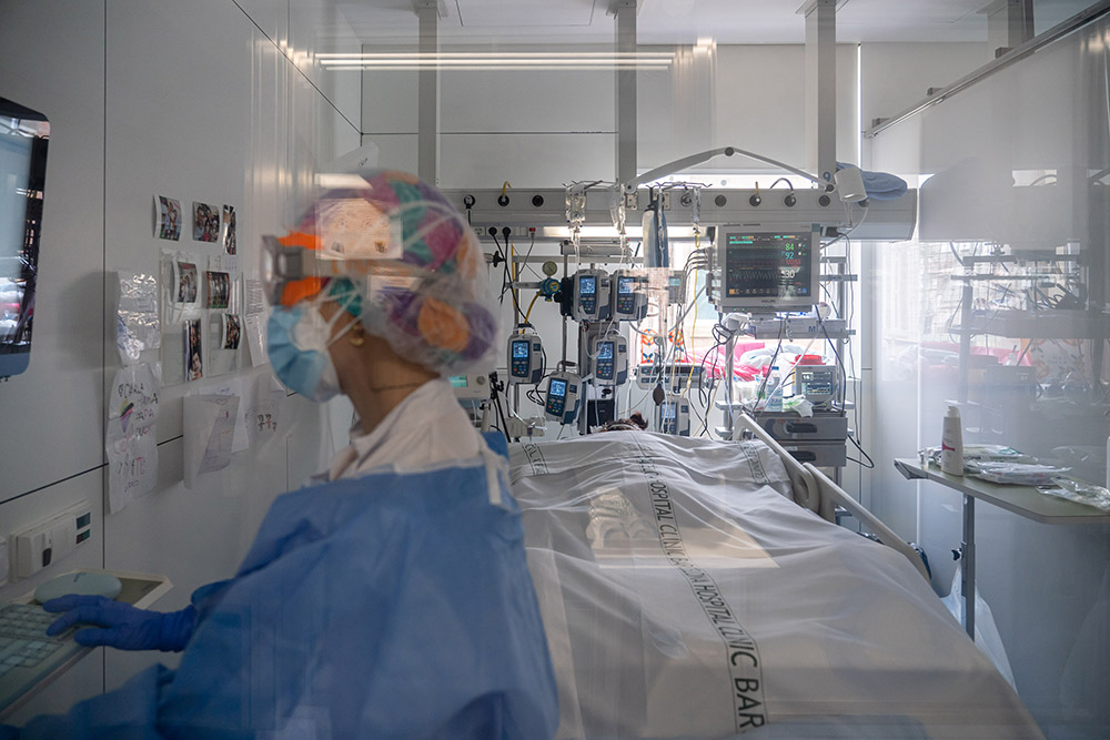 La falta generalizada de médicos en Urgencias amenaza con colapsar los hospitales