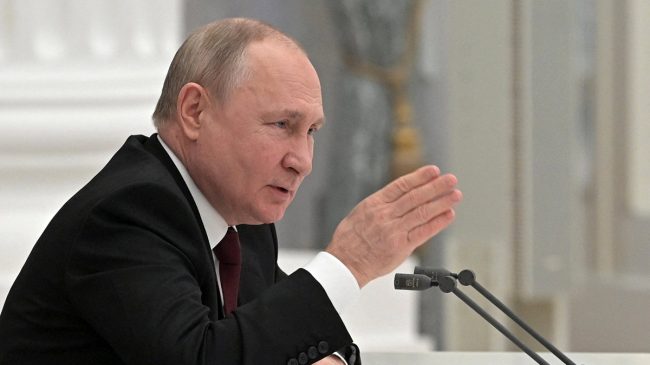 El Senado de Rusia autoriza a Putin el uso de Fuerzas Armadas en el extranjero