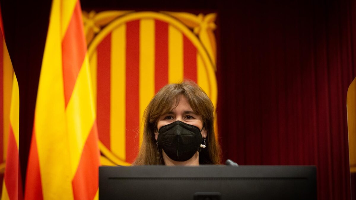 Guerra entre Junts y la CUP por el fin de la desobediencia en el Parlament