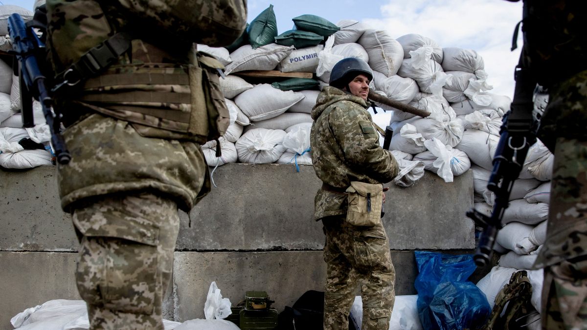 Guerra Rusia-Ucrania, en directo: Sánchez descarta el envío de armas a  Ucrania por parte de
