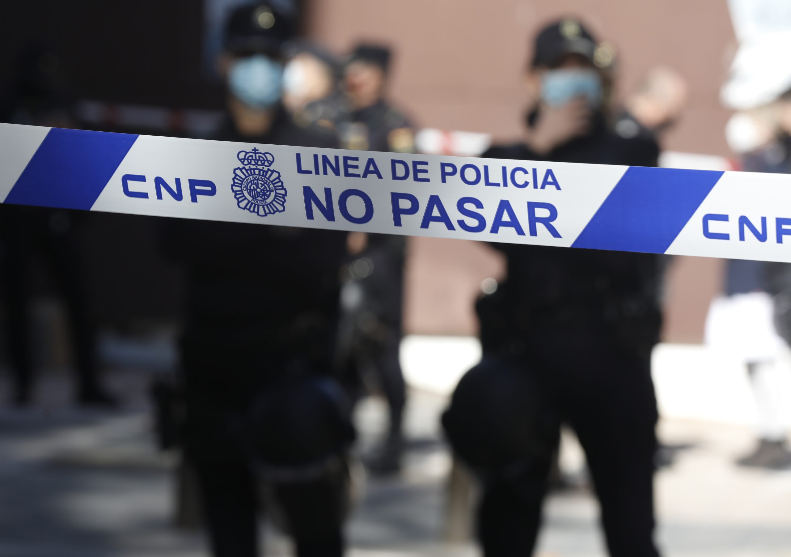 La Policía limitará los casos de ‘patada en la puerta’ a «supuestos de extrema urgencia»