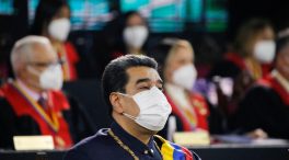 Maduro acusa al expresidente de Colombia de financiar a paramilitares para atacar Venezuela
