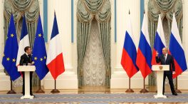 Rusia apremia a la OTAN a aceptar sus exigencias de seguridad tras el encuentro con Macron