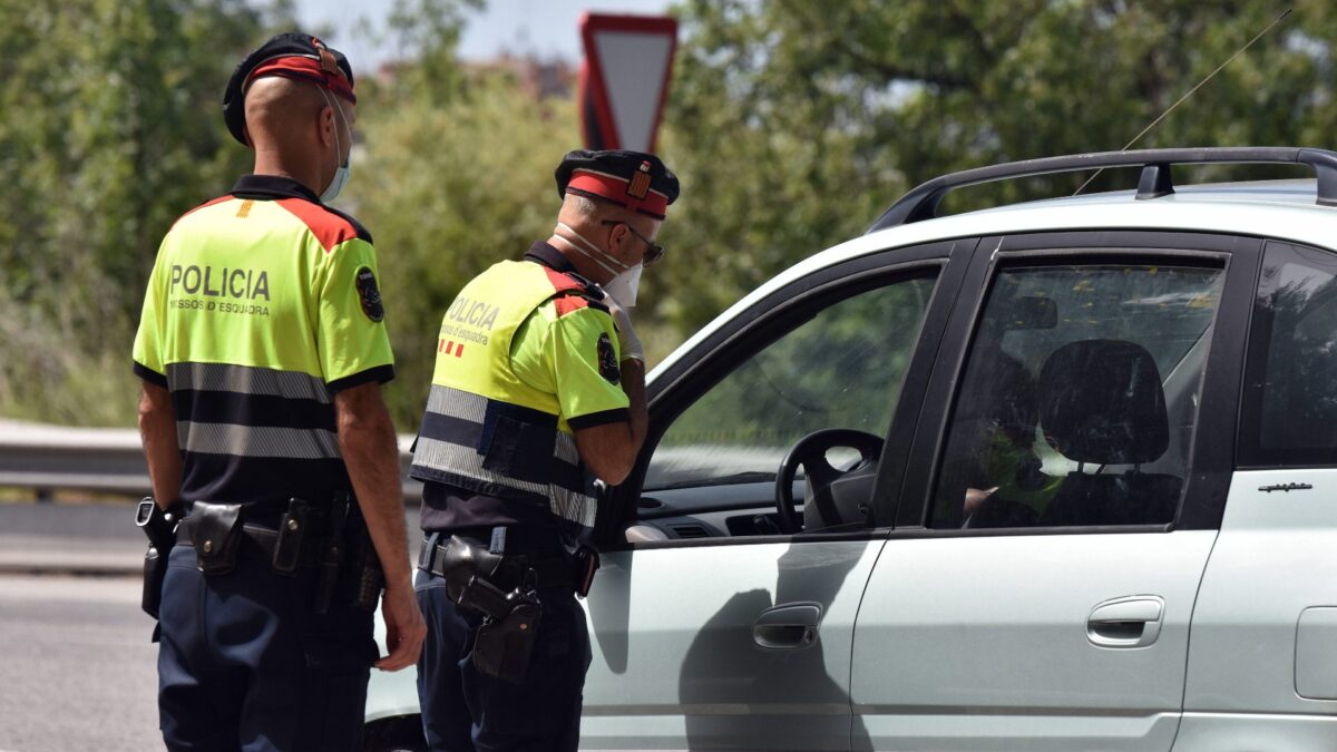 Una fiesta ilegal reúne a más de 2.000 personas en Montmell (Tarragona)