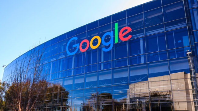 La matriz de Google casi duplica los beneficios de 2021 gracias a los ingresos publicitarios