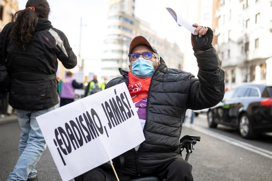 Miles de pensionistas se manifiestan en toda España y piden igualar las pensiones al Salario Mínimo