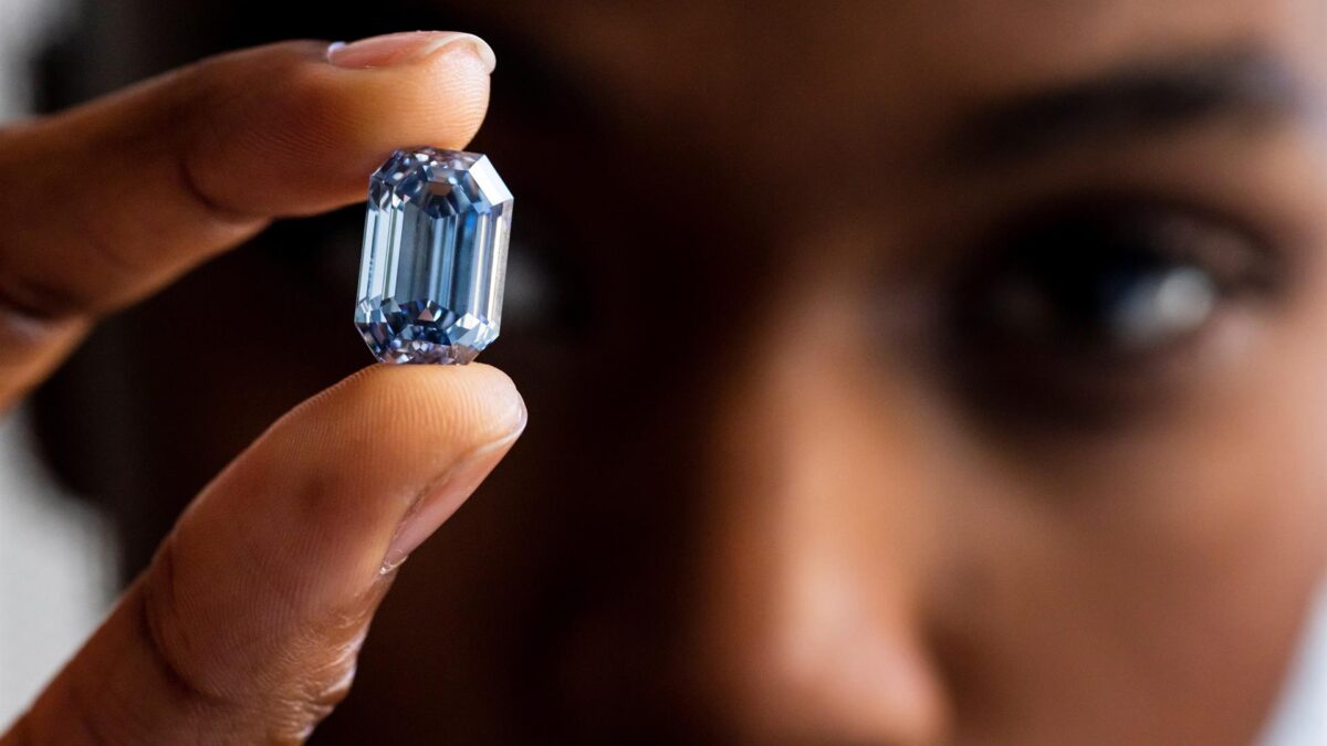 Sotheby’s subastará un diamante azul valorado en 48 millones de dólares