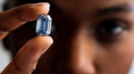 Sotheby's subastará un diamante azul valorado en 48 millones de dólares