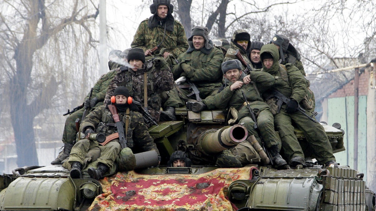 Putin despliega al ejército en el Donbás con el objetivo de «pacificar» la región