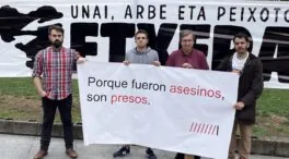 Ciudadanos navarros y vascos se unen para ser "la oposición pacífica pero firme" al terrorismo de ETA