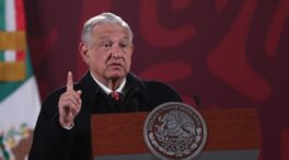 (VÍDEO) López Obrador rechaza las sanciones contra Rusia, pero condena las invasiones poniendo como ejemplo la de España en México