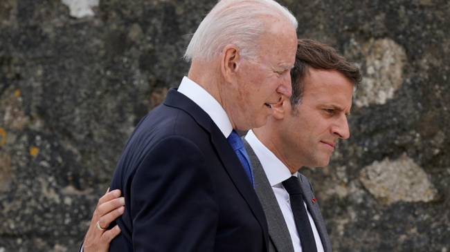 Macron asume el "mando" de la crisis en Ucrania reuniéndose con Biden y Putin